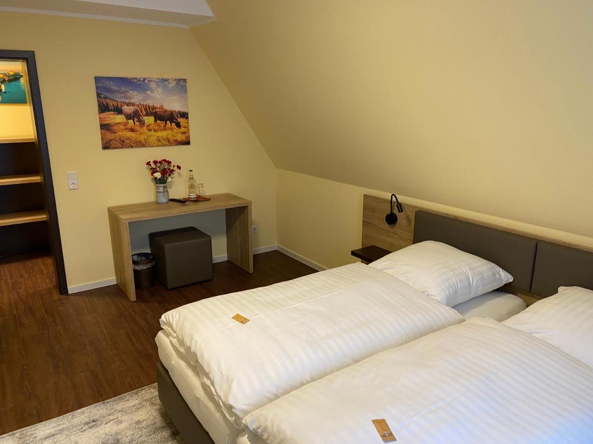 Wirtshaus Am Niederntor Hotel บลอมแบร์ก ภายนอก รูปภาพ